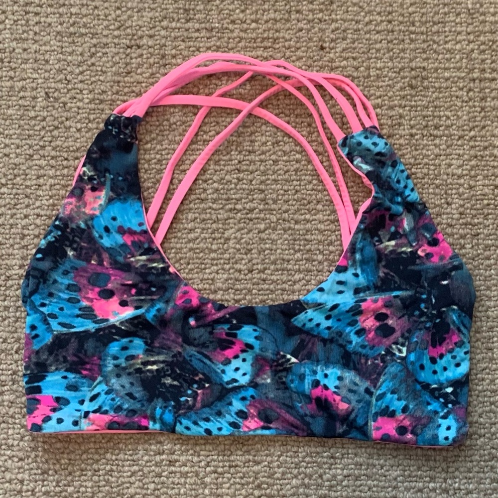 Reversible bikini top